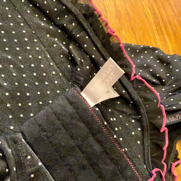 Victoria’s Secret Polka Dot Satin Top sz 34/B - Picture 3 of 5